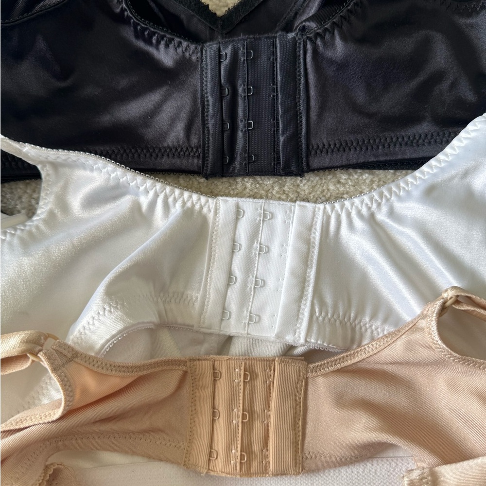 Bali bra NWT bundle - Picture 7 of 13